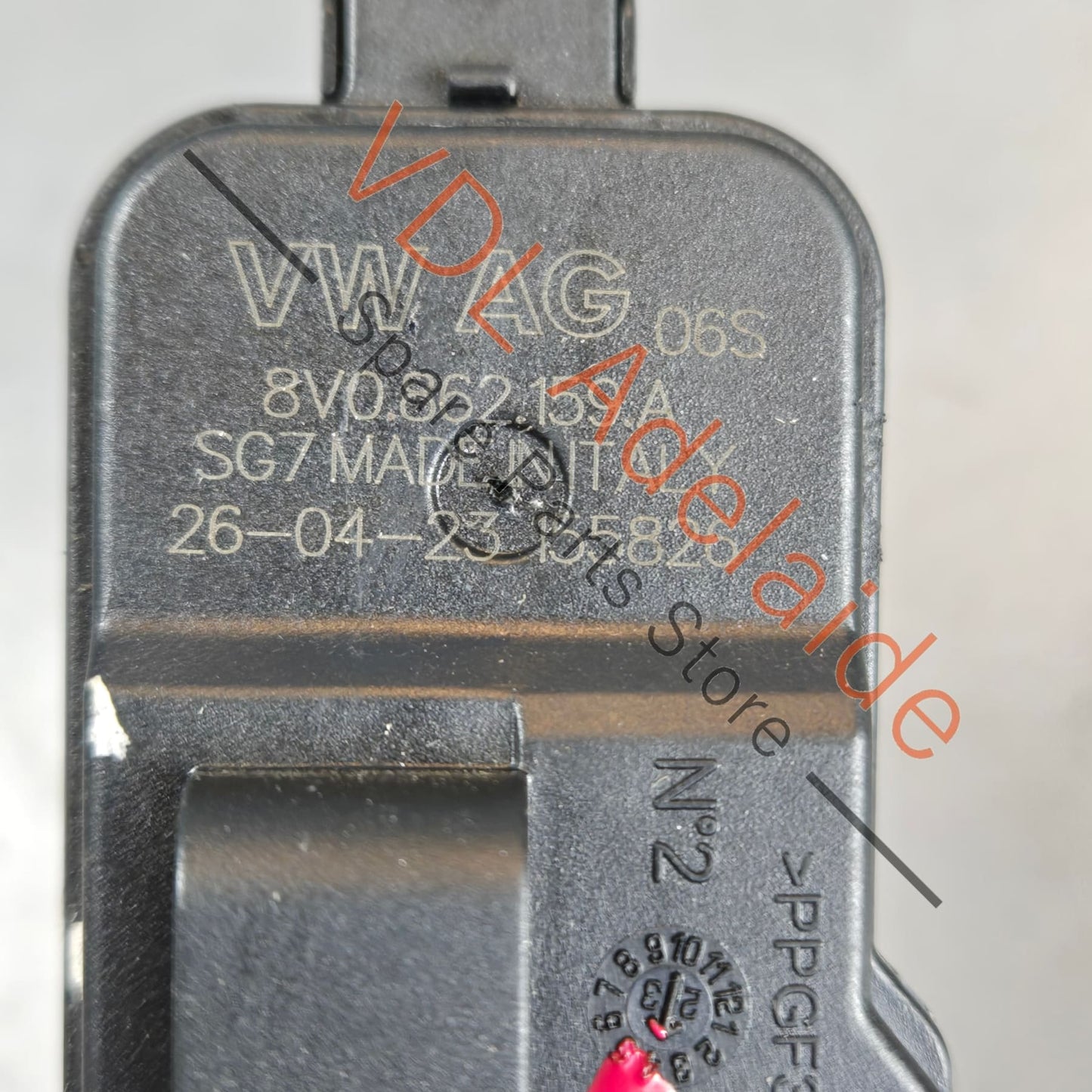 8V0862159A 8V0862159B Audi A5 S5 B9 Actuator for Fuel Filler Door Lid Cap With Emergency Release 8V0862159A 8V0862159B