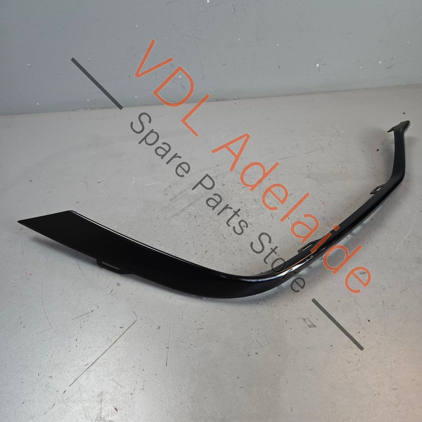 8W6853556T94 706541230300 Audi S5 B9 F5 Rear Right Bumper Gloss Black Trim Insert 8W6853556 T94 706541230300