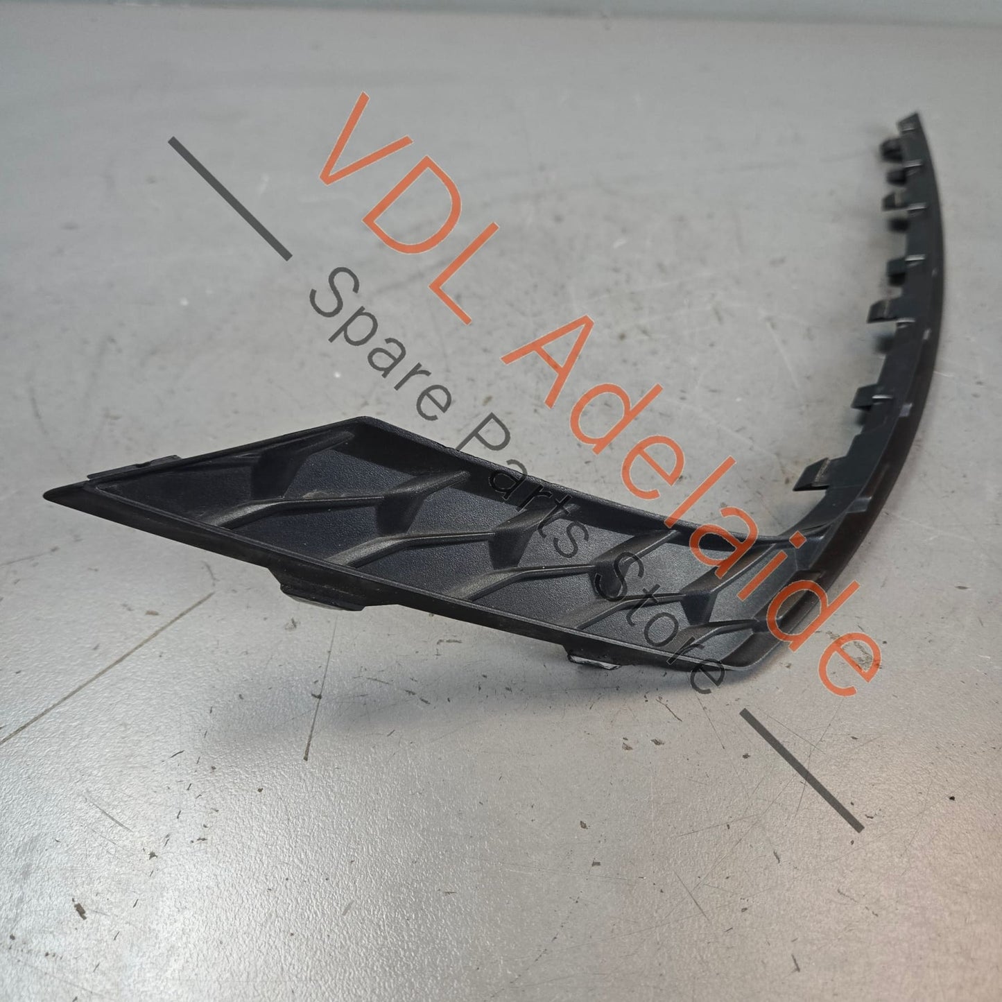 8W6807824C Audi S5 B9 F5 Rear Right Bumper Honeycomb Trim Insert 8W6807824C