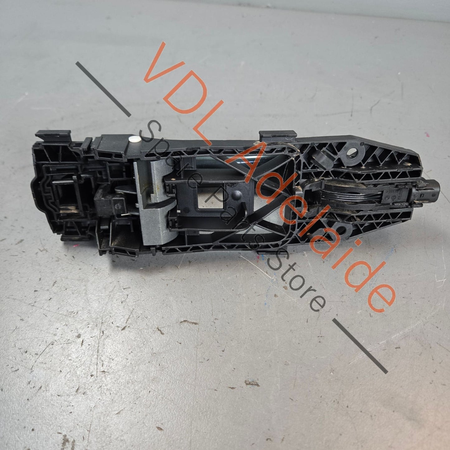5G0837205RGRU 5G0837205R 5N0839885H Cupra Ateca Left Front Exterior Door Handle for keyless entry 5G0837205R GRU 5N0839885H