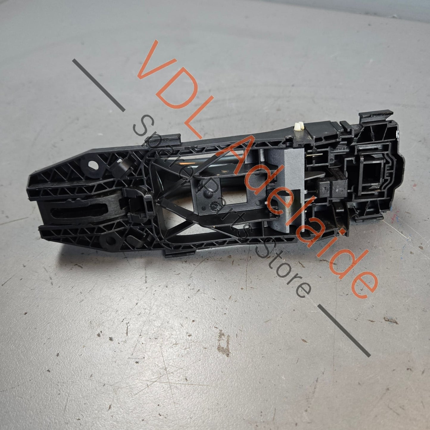 5G0837206NGRU 5G0837206N 5N0839885H Cupra Ateca Right Exterior Door Handle without keyless entry 5G0837206N GRU 5N0839885H