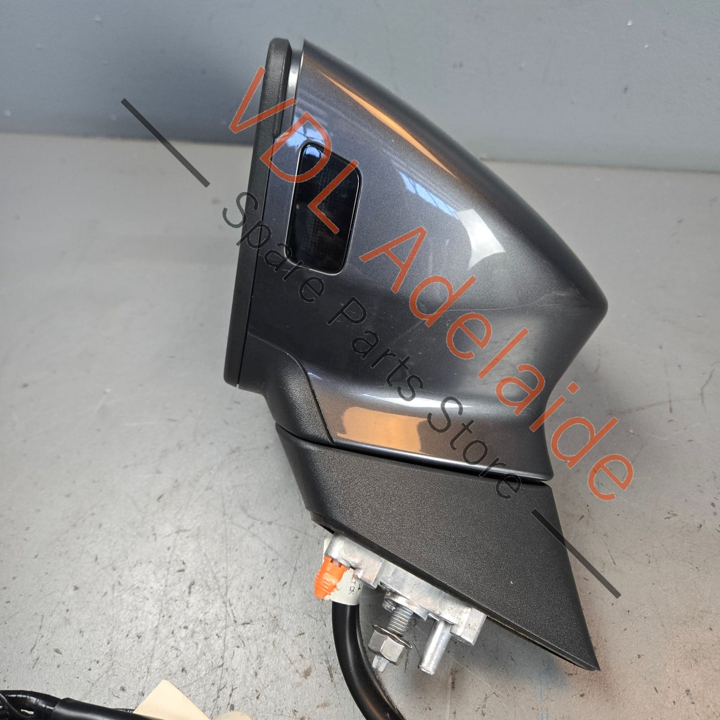 577857507BN9B9 575857521A 575857537FGRU 5Q0980546A Cupra Ateca Left Power Folding Exterior Mirror with Lane Assist & Camera Complete Assembly