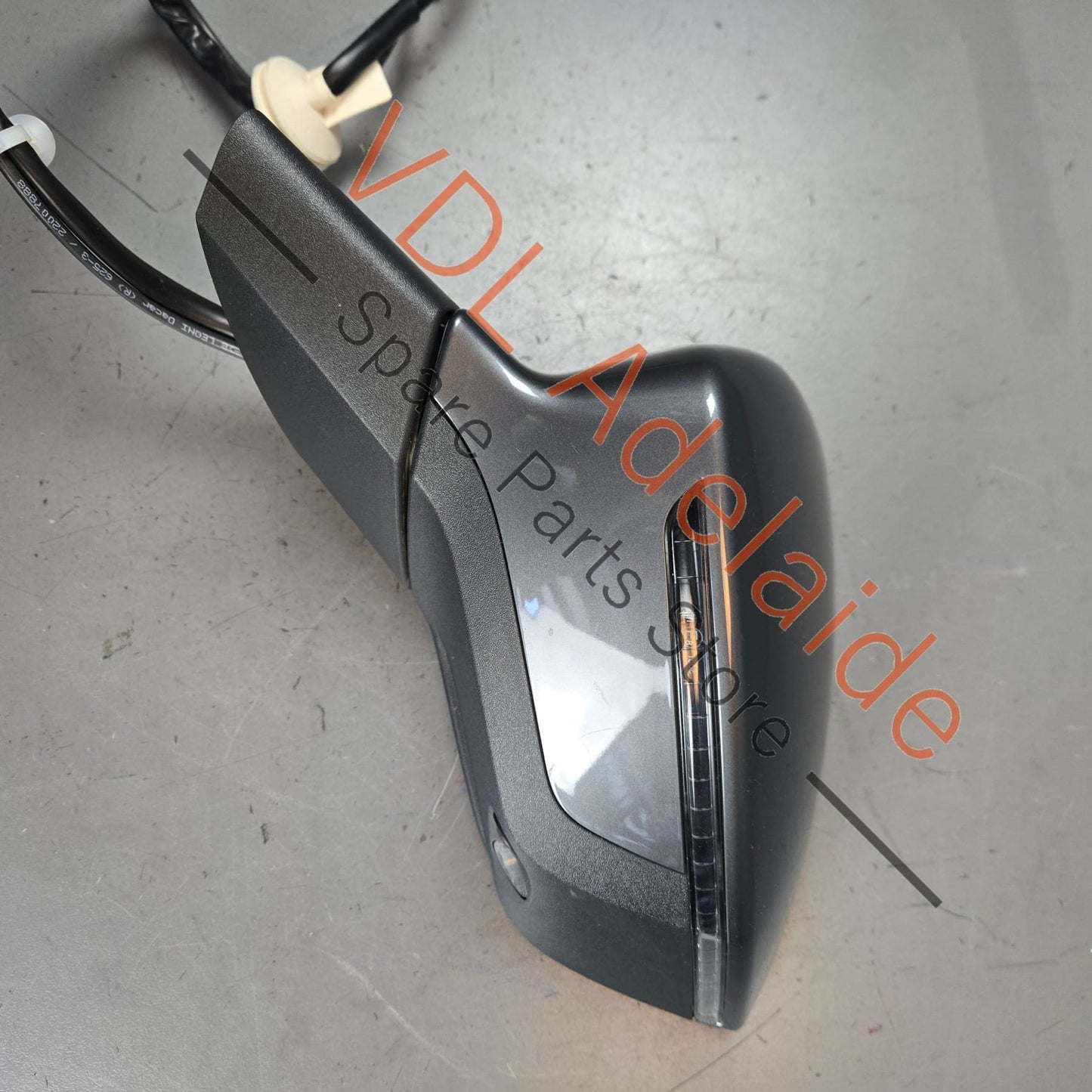 577857507BN9B9 575857521A 575857537FGRU 5Q0980546A Cupra Ateca Left Power Folding Exterior Mirror with Lane Assist & Camera Complete Assembly