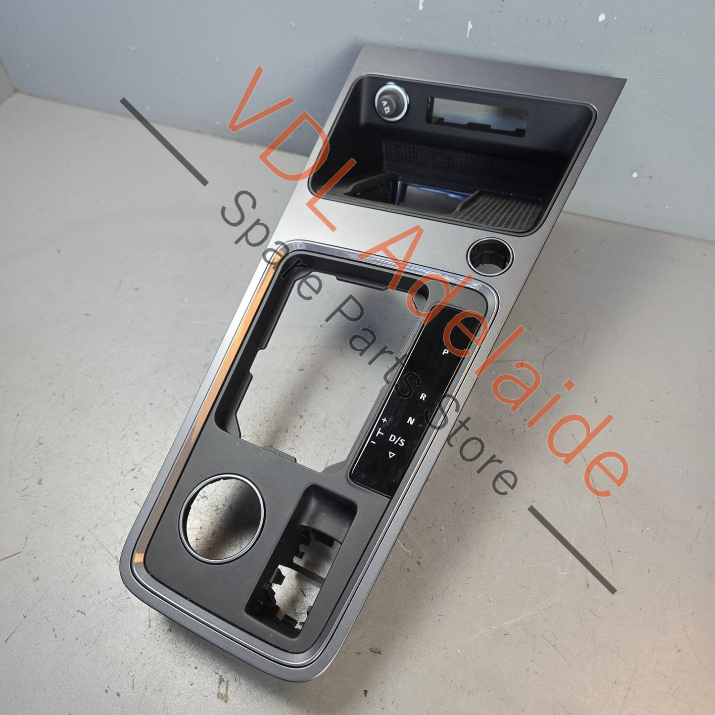 577863350B 577863283CM Cupra Ateca Centre Console Shifter Surround Trim Silver 577863283CM 577863350B 577863279 9DG