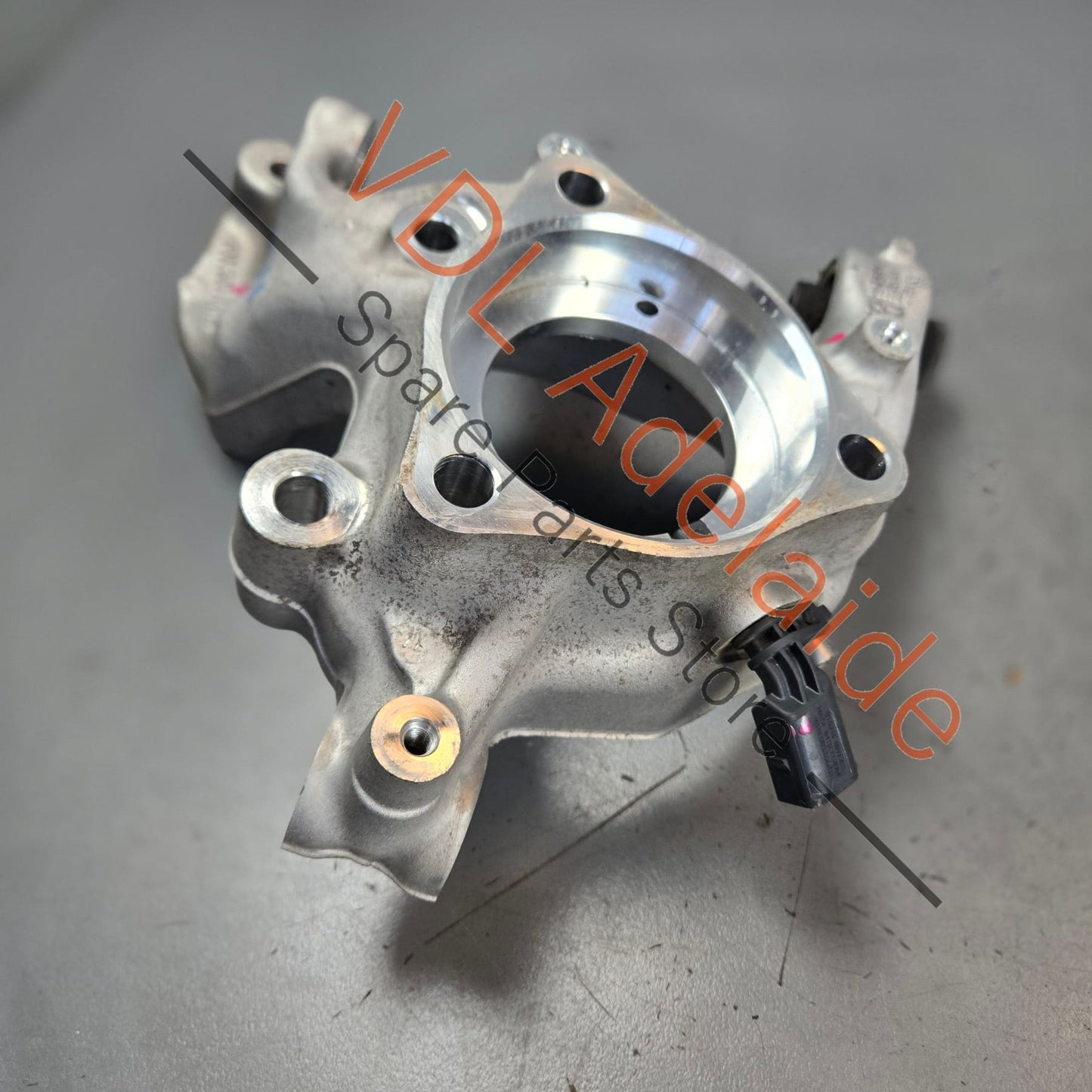 5Q3505435B Cupra Ateca Audi TT Rear Right Suspension Hub Bearing Housing Knuckle 5Q3505436B
