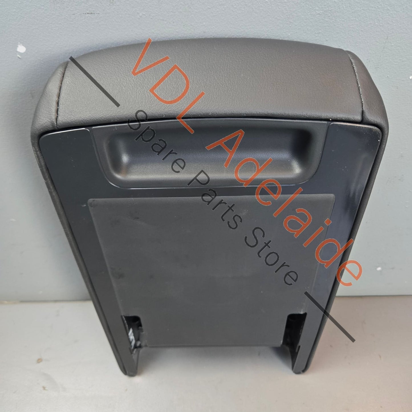 575864207J38M Cupra Ateca Centre Console Armrest Leather 575864207J 38M
