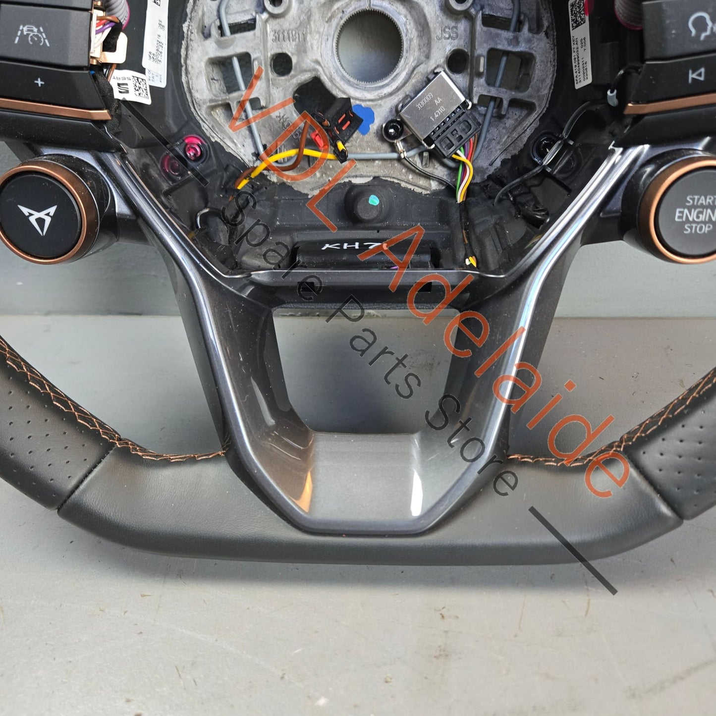 5FA419091FTXEY 5FA919719ADRZF Cupra Leather Sport Flat Bottom Steering Wheel with Multifunction button set 5FA419091FT XEY