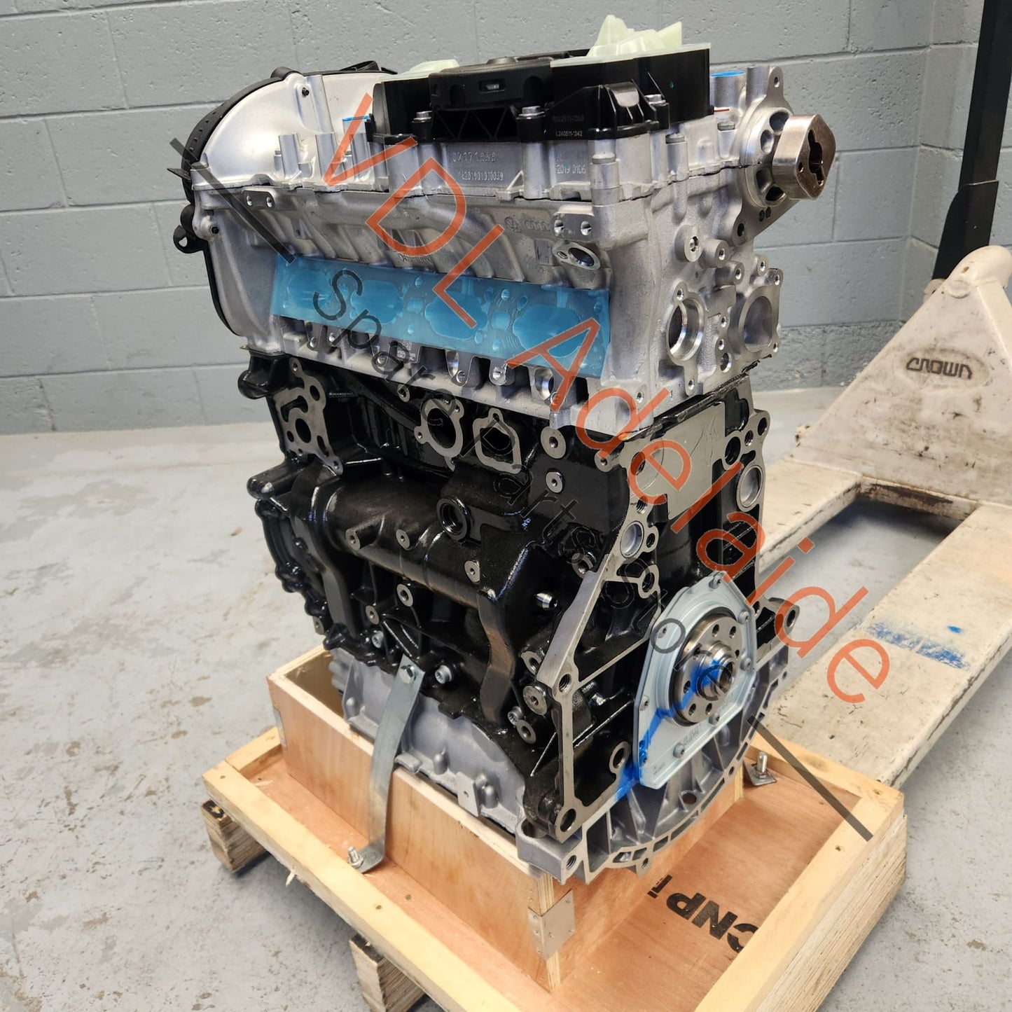 06L 100 032 A Audi Q5 A4 A5 CNC CNCD New Crate Long Motor Engine 165kw EA888