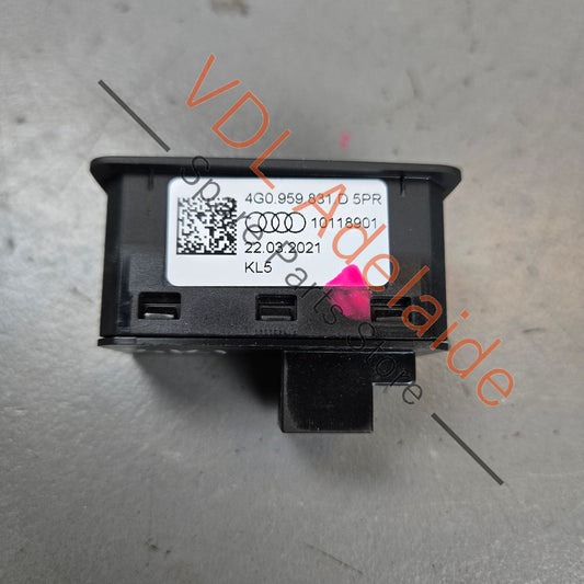 4G0959831D Audi A6 A7 Electric Rear Hatch Tailgate Boot Close Button 4G0959831D