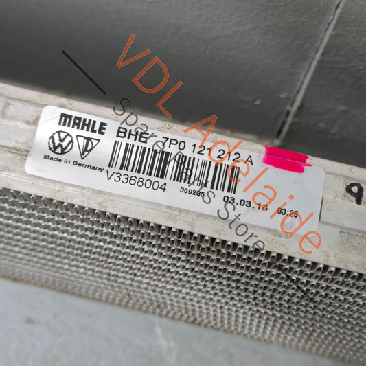 95810621210 7P0121212A Porsche Additional Radiator for Hybrid 95810621210 7P0121212A