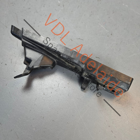 971807284 Porsche Panamera 971 Right Side Fender Bracket Guide Rail 971807284