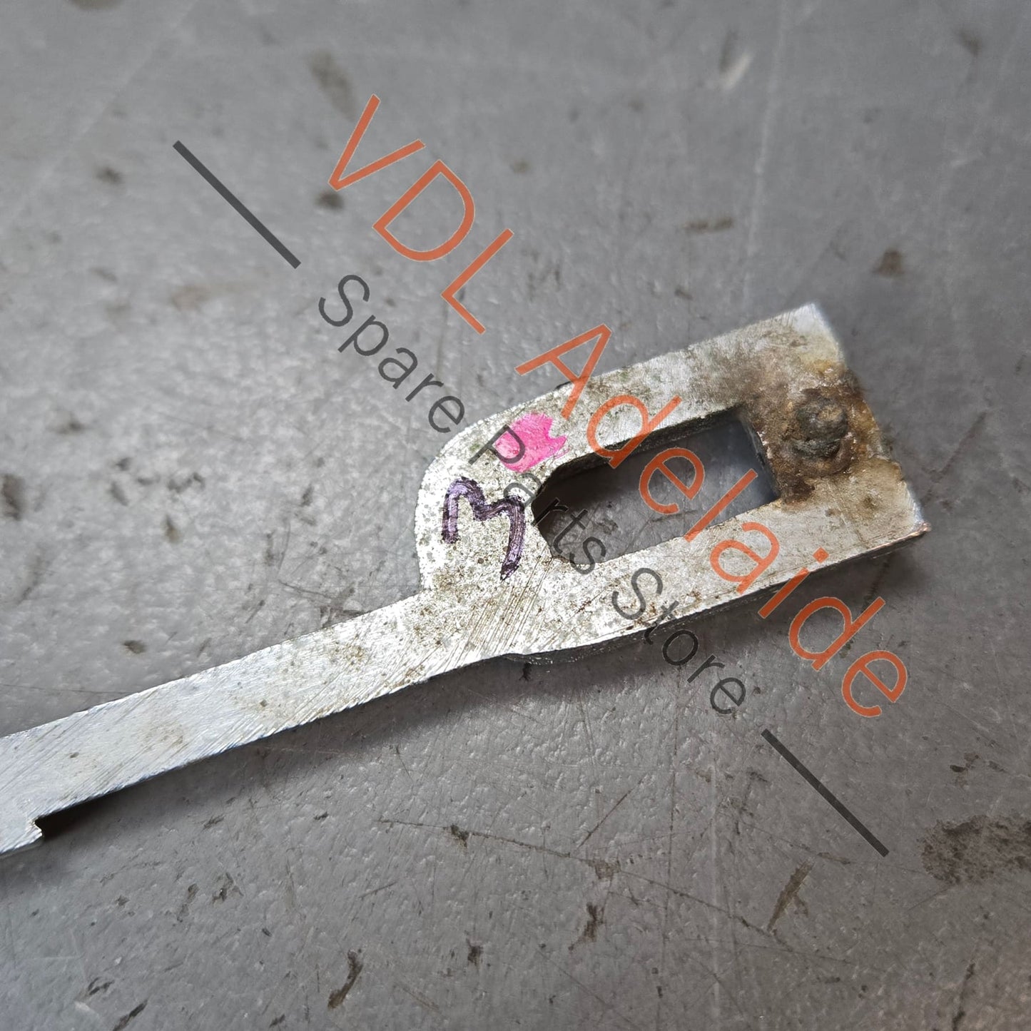 Datsun 1600 510 Rear Panel Boot Badge Emblem Genuine Cast Chrome #03 **damaged stock**