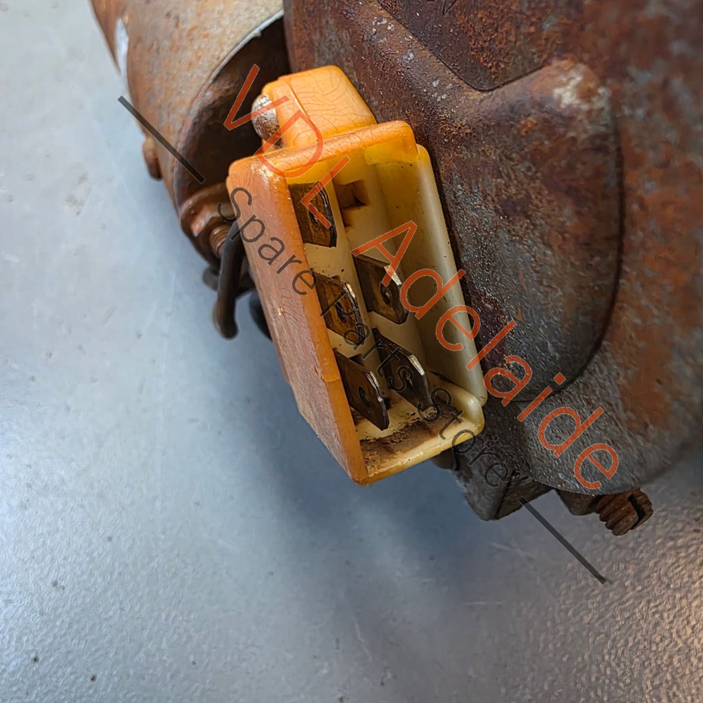 Datsun C110 240K Kenmeri Skyline Windscreen Wiper Motor & Linkage Arm Set