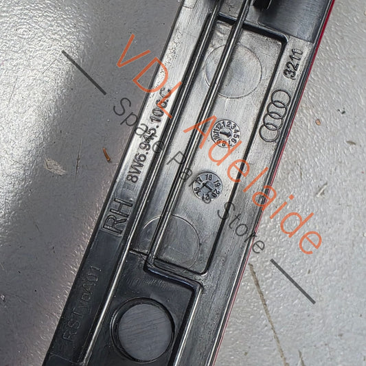 8W6945106C Audi RS5 F5 B9 A5 S5 Rear Right Outer Reflector 8W6945106C