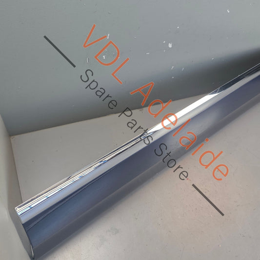 36A853054 36A853190 36A853072A Bentley Bentayga 4V Front Right Exterior Door Molding with Chrome Insert 36A853054 36A853190