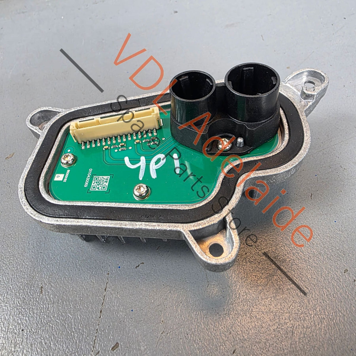 8W6998473A 1420000116 8W6998473A 1420000116 LED Turn Signal/DayTime DRL LED Headlight LEFT Module for 2016-2020 Audi A5 S5 RS5