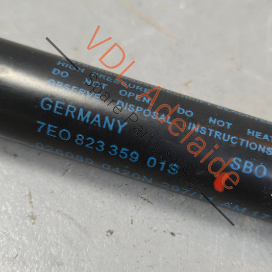 7E0823359 VW Transporter T5 T6 Bonnet Strut Gas 7E0823359