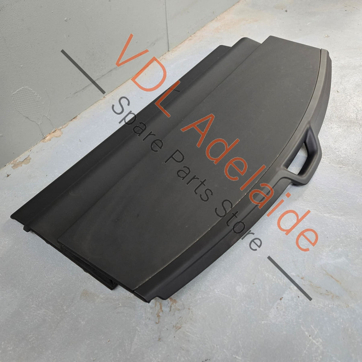36A867769J4BH Bentley Bentayga Boot Trunk Luggage Compartment Cargo Cover Black Leather Beluga 36A867769J 4BH