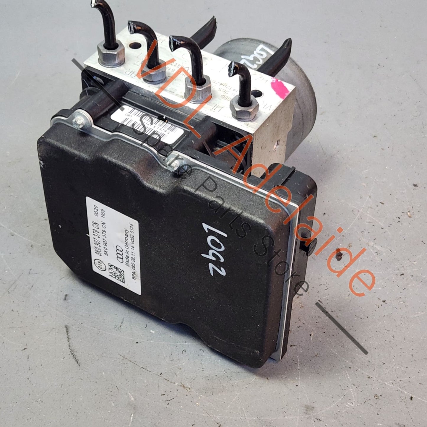 8K0614517HB 8K0907379CN Audi A4 B8 8K ABS Brake Module Pump Control Unit 8K0614517HB 8K0907379CN