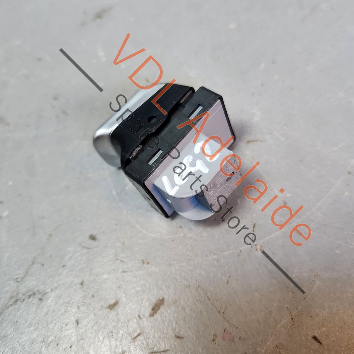 8K0959855BV10 8K0959855B Audi A4 B8 8K Passenger Single Window Switch 8K0959855B