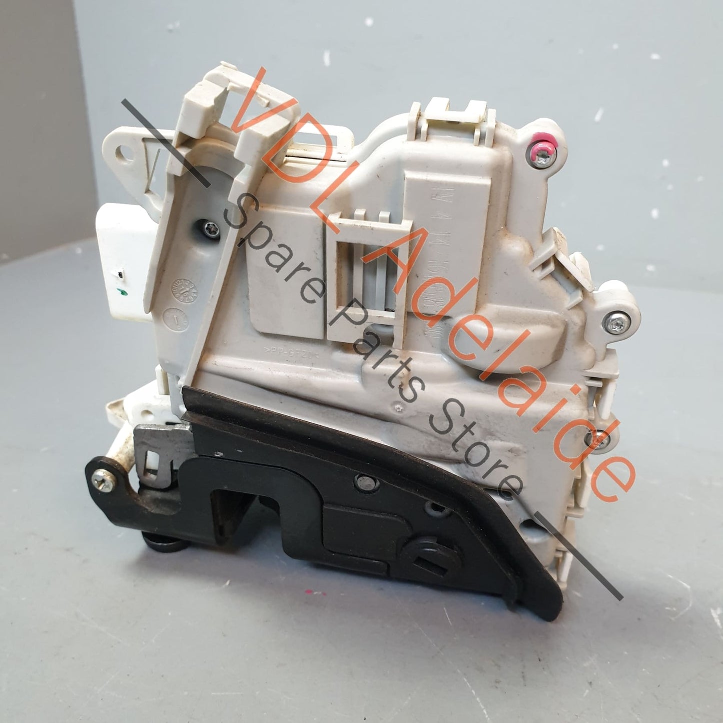 Audi RS3 8V Rear Right Door Lock Mechanism 8K0839016F