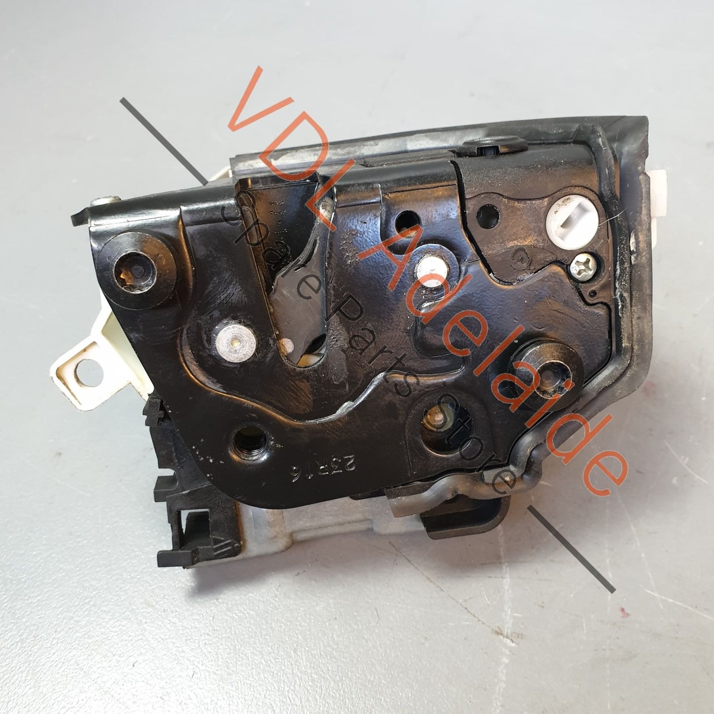 Audi RS3 8V Rear Right Door Lock Mechanism 8K0839016F