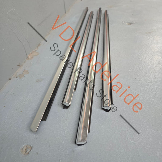 7P0839476G7Z7 7P0837476G7Z7 7P0839475G7Z7 7P0837476H7Z7 VW Touareg 7P Window Lower Exterior Trim Set "Glossy Aluminium"
