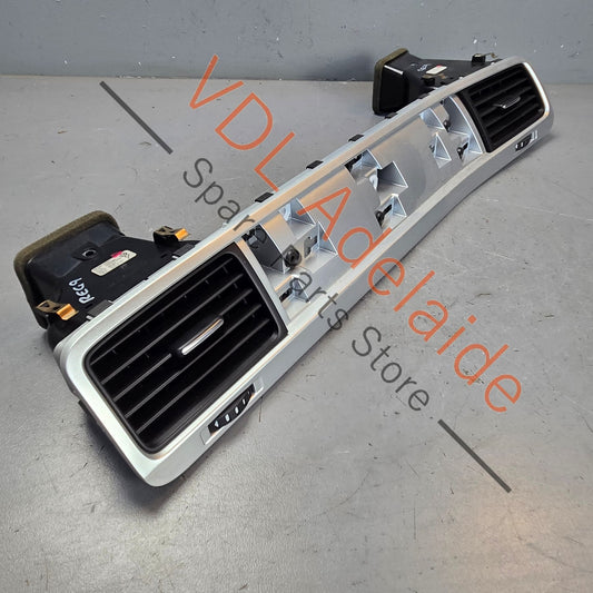 7P2857221AQB4 7P2819728A 7P2819703A 7P2857189AOUM VW Touareg 7P Passenger Dash Insert & Vents RHD 7P2857221A 7P2857189A Aluminium Matt