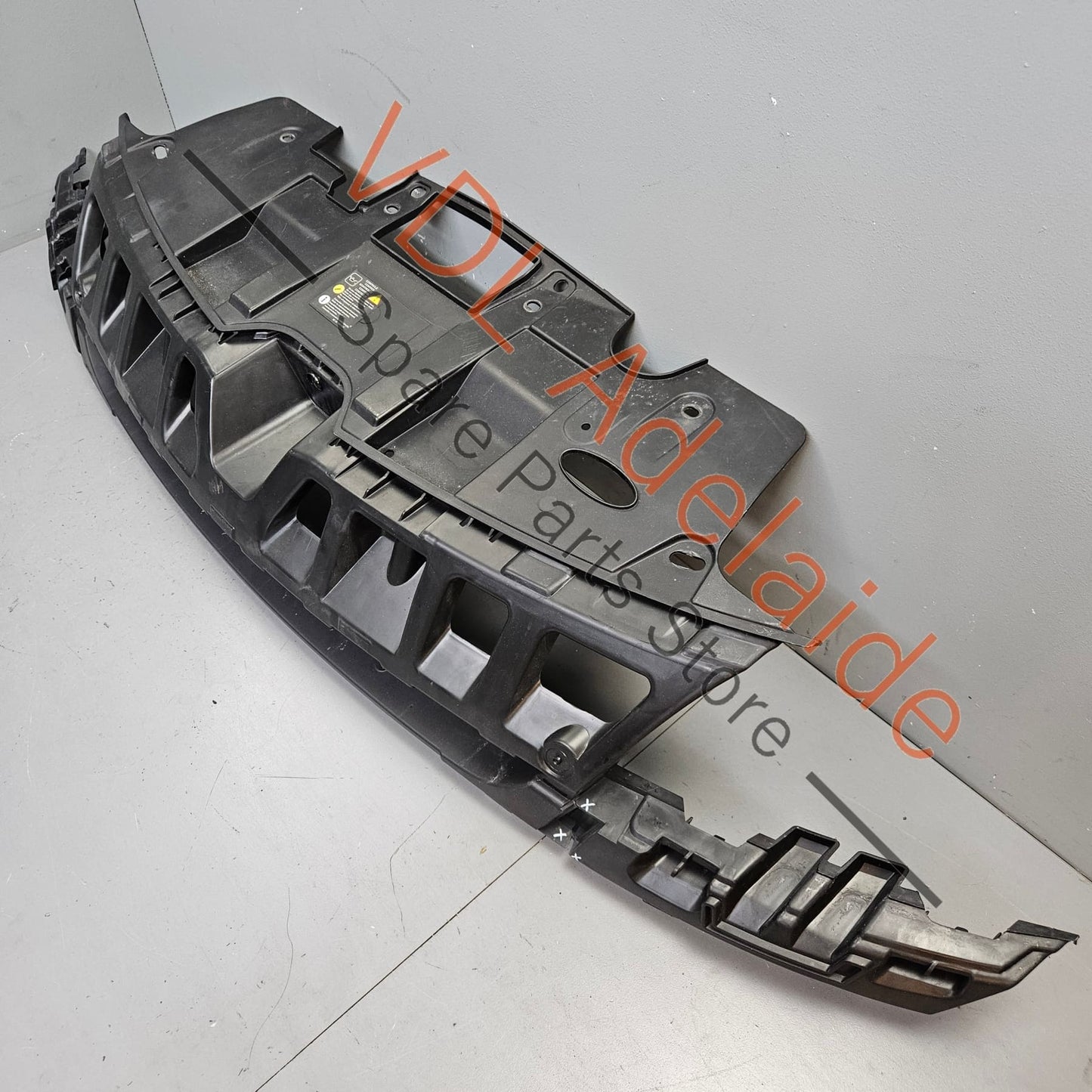 620229553R Renault Megane RS250 Front Bumper Backing Mounting Bracket Radiator Trim with ECU Vent Hole