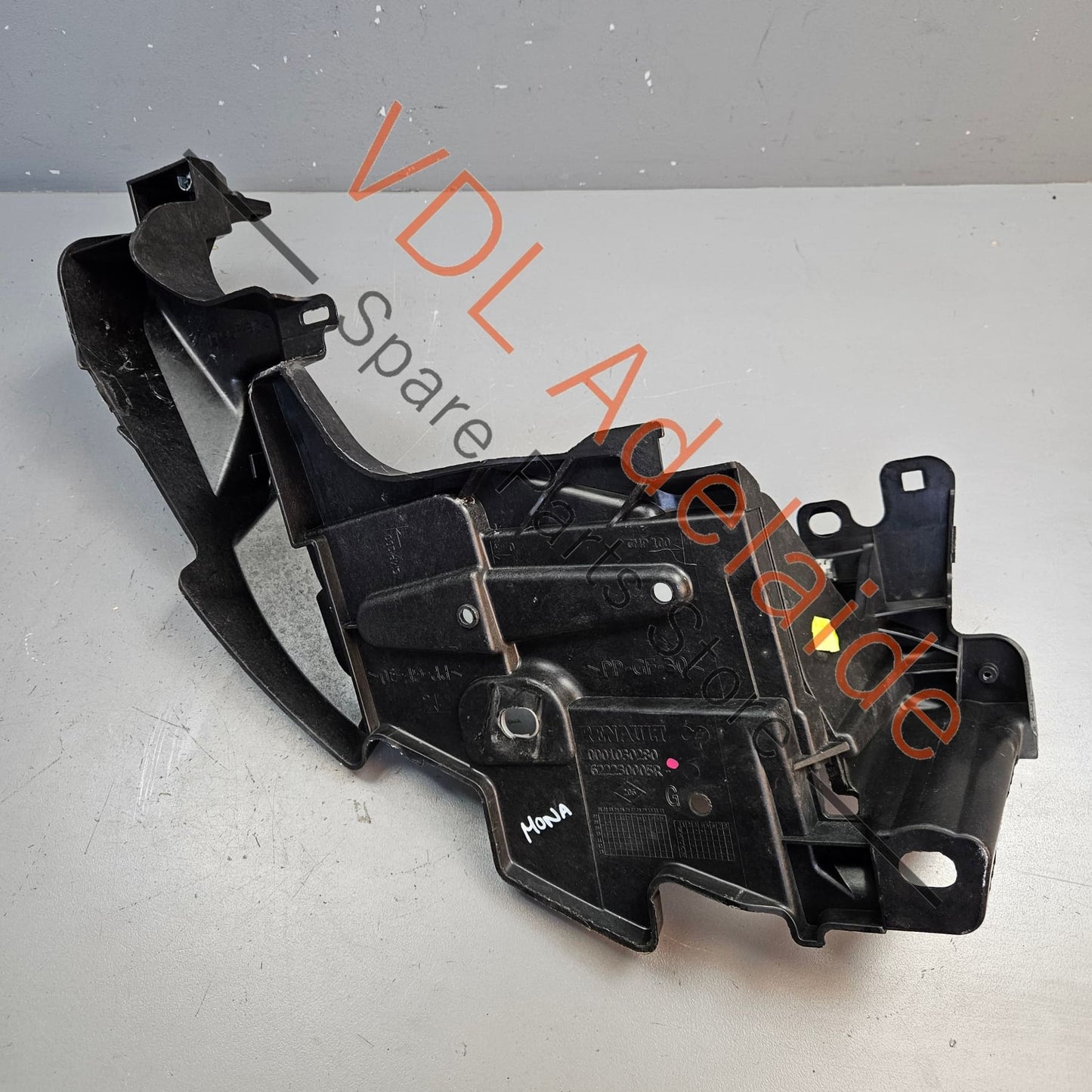 622230005R Renault Megane RS250 RS265 D95 Front Left Headlight Support Bracket Bumper 622230005R