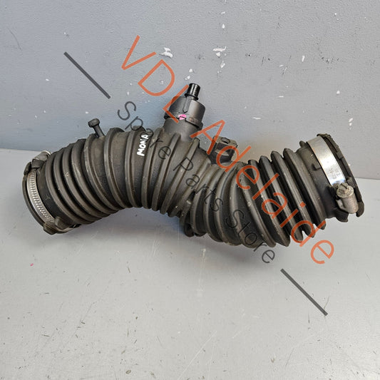 8200907900    Renault Megane 3 RS250 RS265 RS275 Air Filter Intake Tube Pipe 8200907900