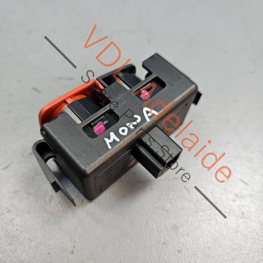 252100502R 8200214896A 252100001R  Central Lock & Hazard Warning Light Switch for RENAULT 252100001R 8200214896A 252100502R