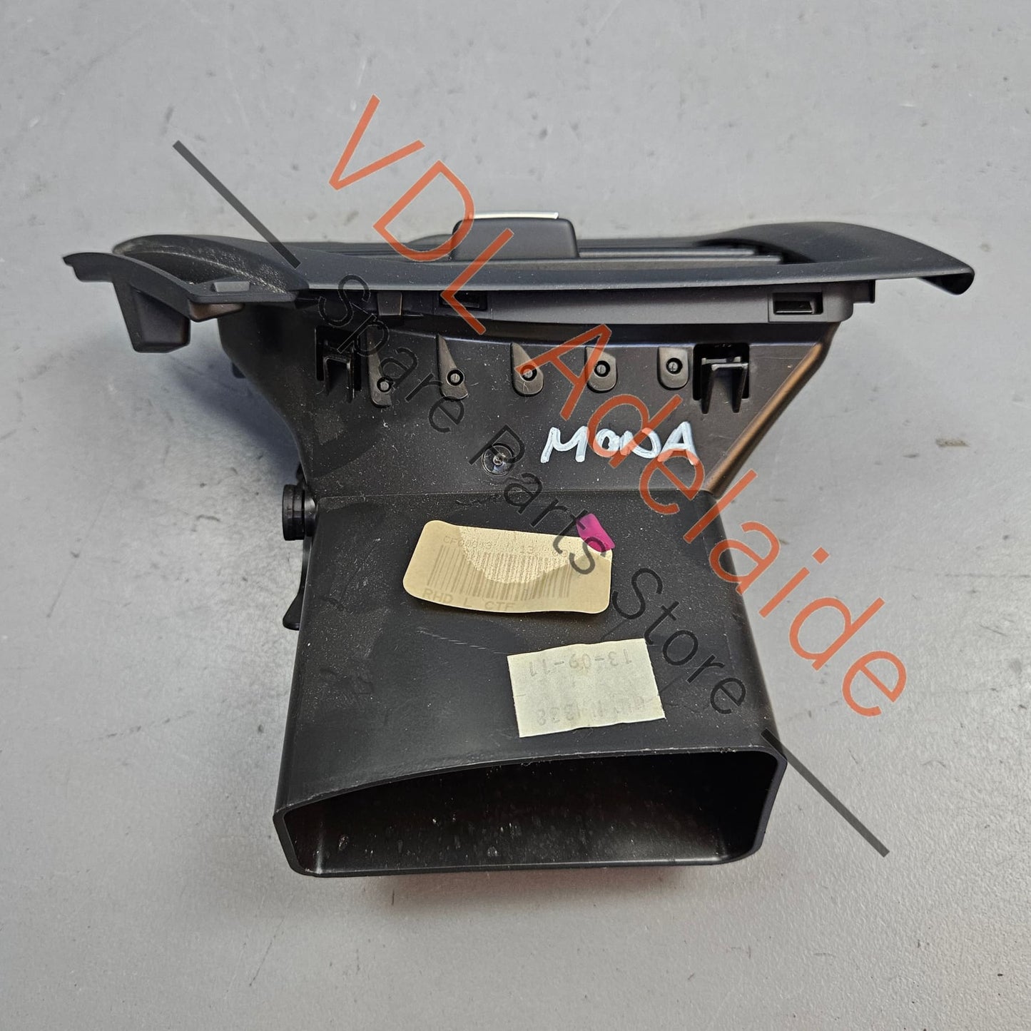 687615724R Renault Megane 3 III Left Side Dash AC Air Vent Satin Black 687615724R for RHD