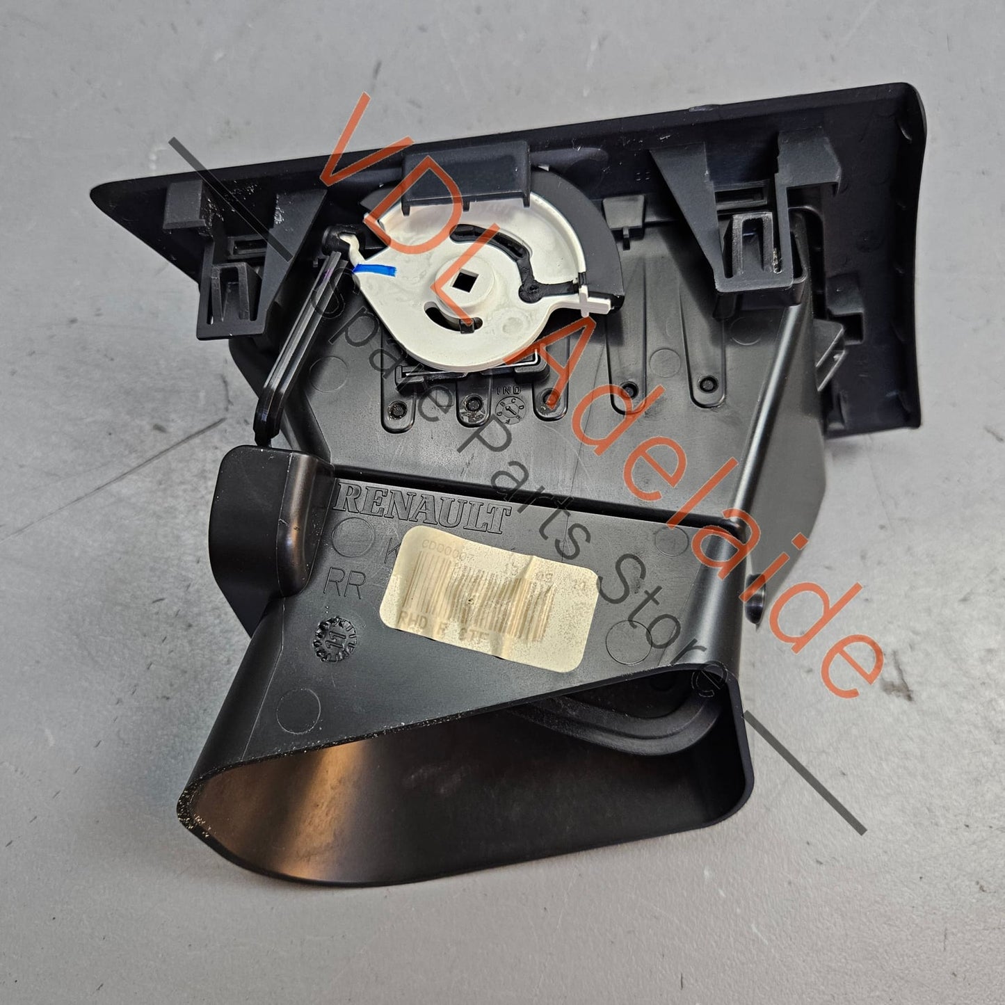 687600979R Renault Megane 3 Right Side Dashboard Air Vent for AC 687600979R for RHD