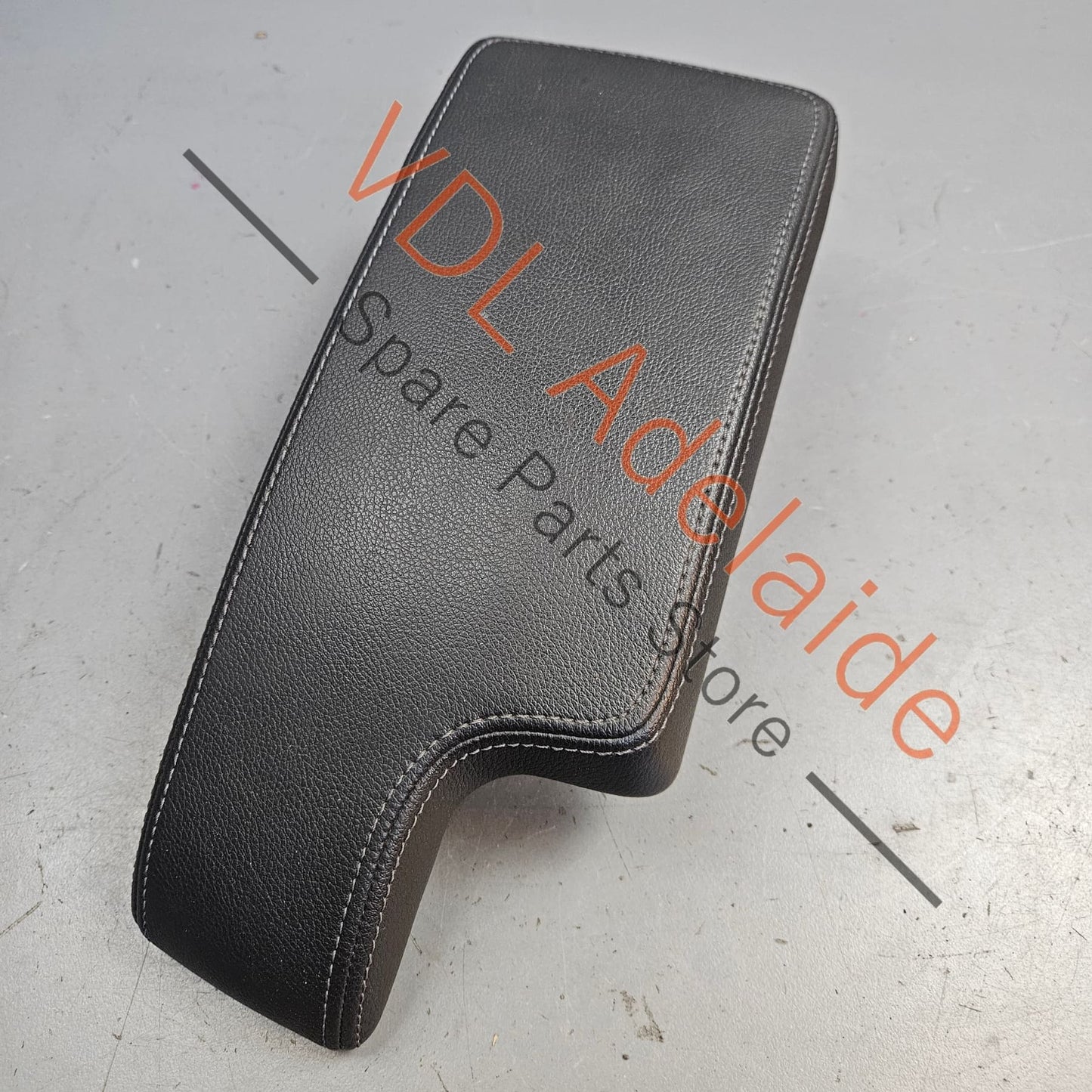 969200013R Renault Megane 3 Leather Centre Console Lid Arm Rest Armrest 969200013R