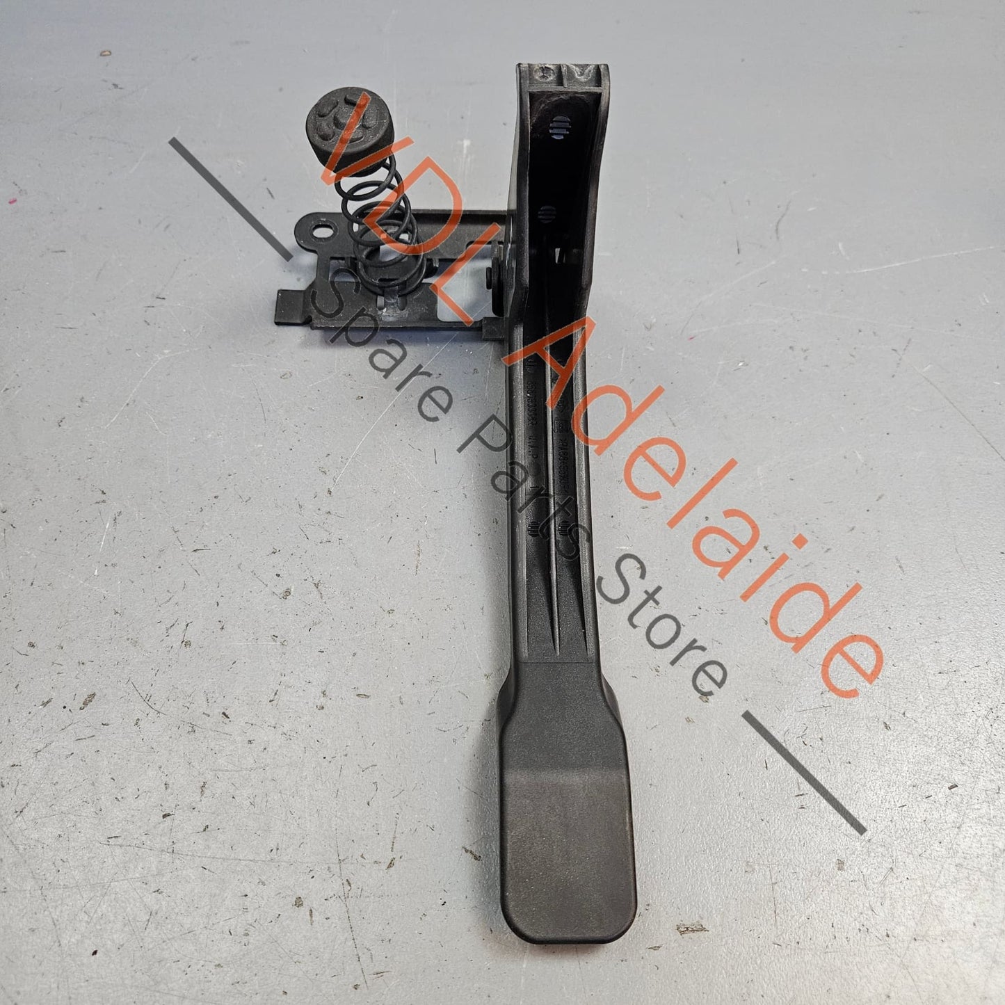 656030006R Renault Megane 3 Hood Bonnet Latch Catch 656030006R