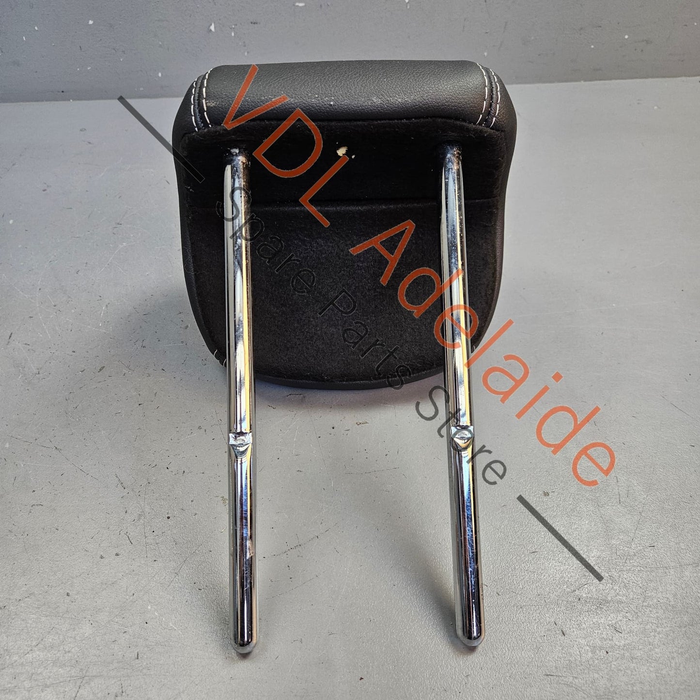 864300022R Renault Megane 3 Rear Seat Left or Right Side Headrest 864300022R Leather white stitch