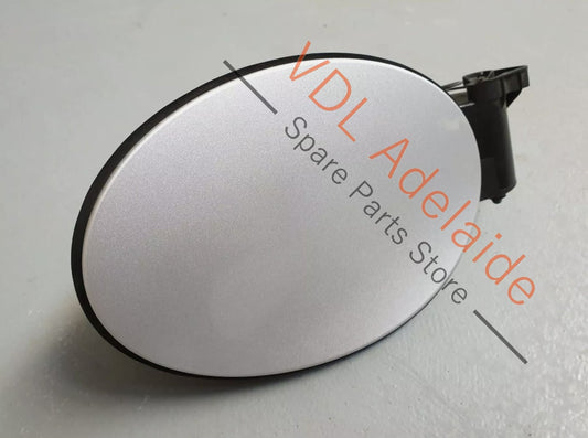 A1646300767 A0005845817 A1644700030