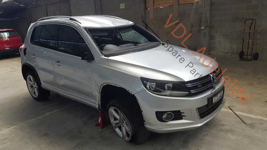 VW Tiguan 5N DSG Shifter Gear Shift Boot Knob Trim PRND Cover 5N2713203ABUMF JES 5N2713203ABUMF