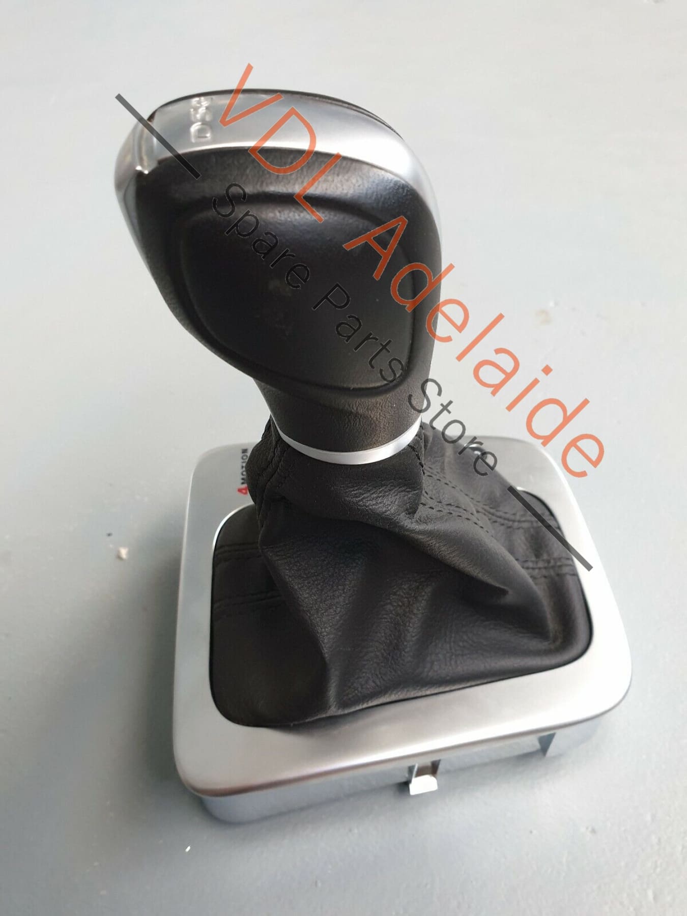 VW Tiguan 5N DSG Shifter Gear Shift Boot Knob Trim PRND Cover 5N2713203ABUMF JES 5N2713203ABUMF