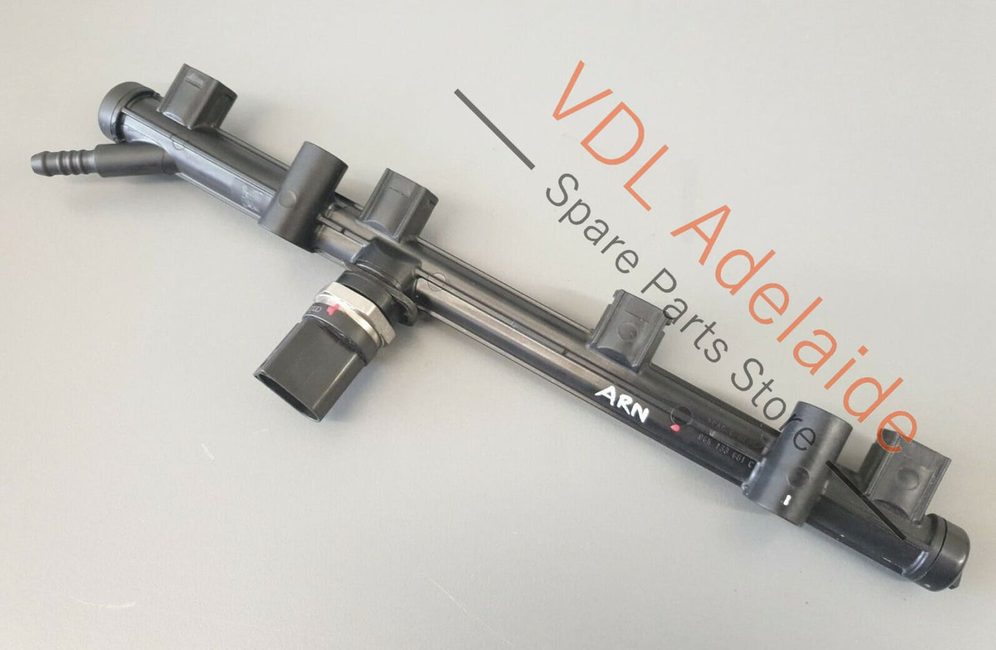 VW Golf GTi Mk7 2.0 Fuel Rail with Pressure Sensor 06K133681C 06H906051J ARN1 06K133681C
