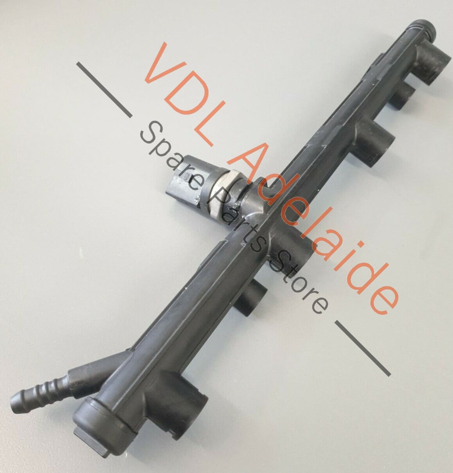 VW Golf GTi Mk7 2.0 Fuel Rail with Pressure Sensor 06K133681C 06H906051J ARN1 06K133681C