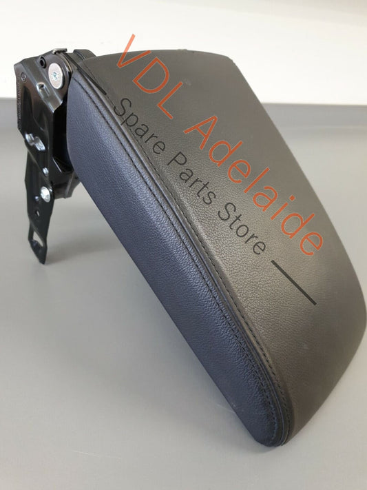 VW Passat B8 3G Centre Console Cover Lid Arm Rest Armrest 3G0864207 PAT2 3G0864207