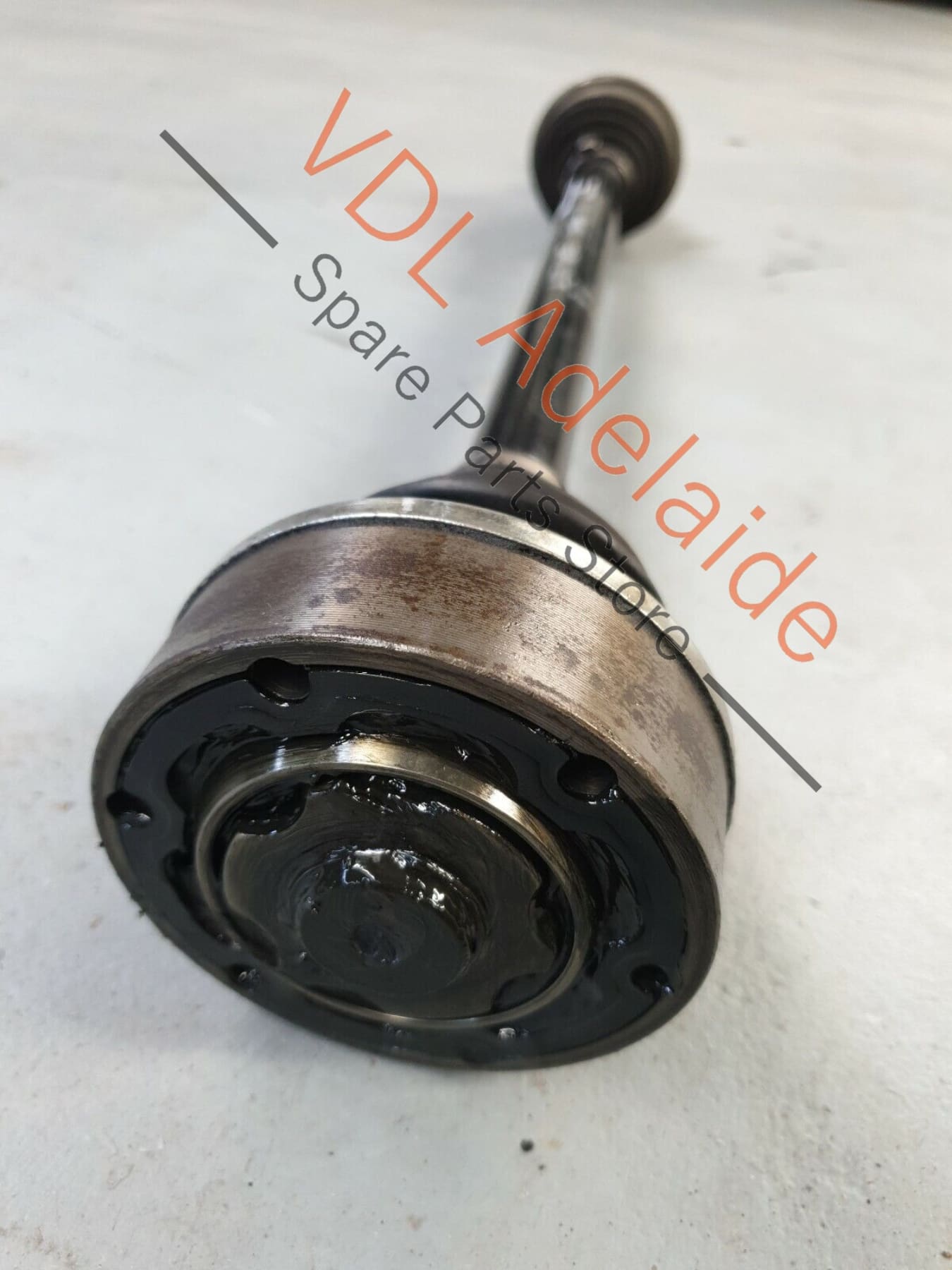 Volkswagen VW Golf R Mk6 LHS Left Side Rear Driveshaft CV Joint Axle HOU3