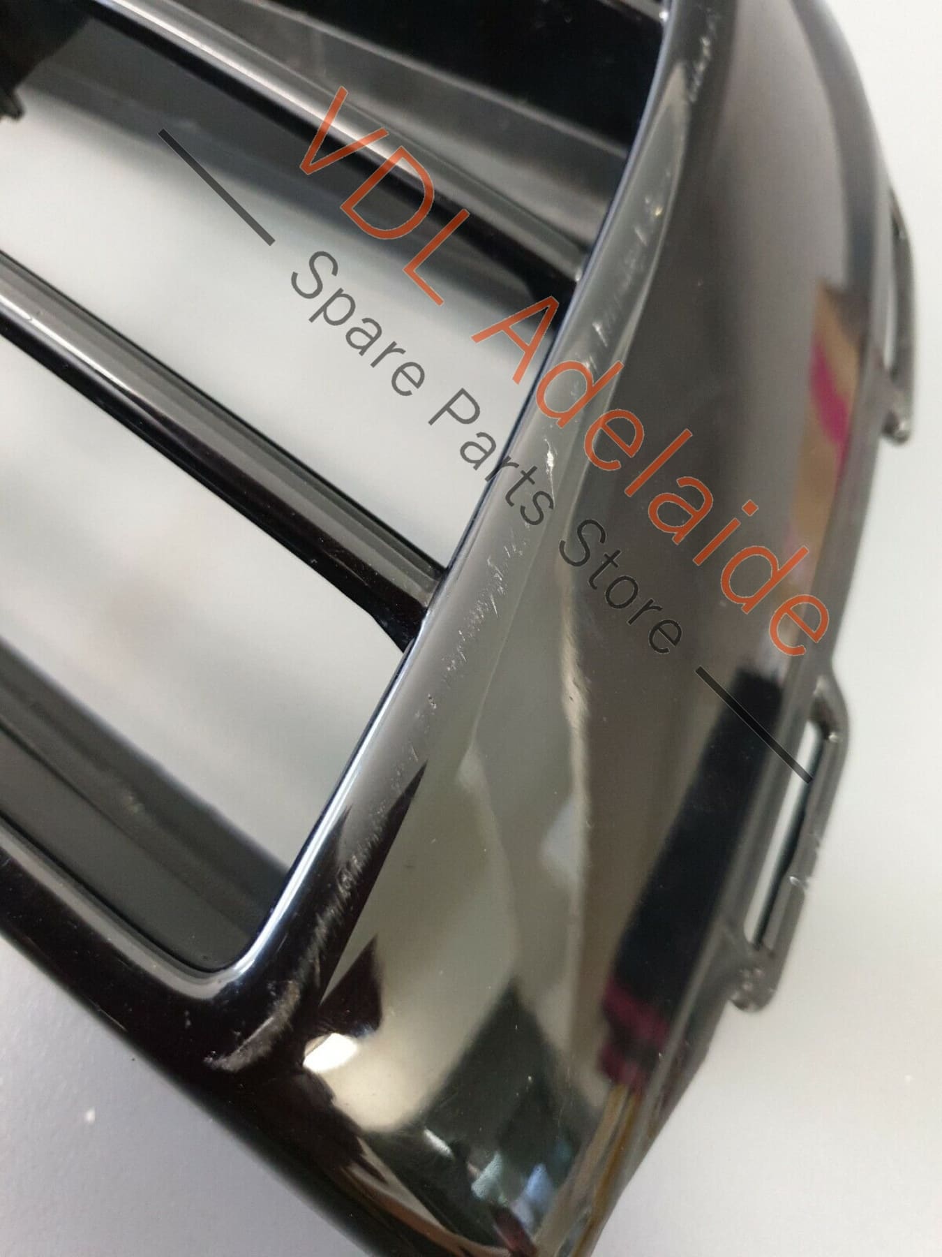 VW Scirocco R Mk3 III OEM Front Left Bumper Grille Cover Trim 1K8853666F HOL 1K8853666F