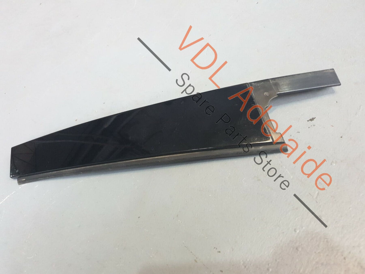 VW Passat B8 3G Rear Left Exterior Door B-Pillar Black Trim 3G0839901T PAT2 3G0839901T