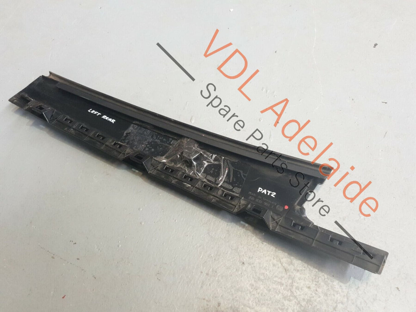 VW Passat B8 3G Rear Left Exterior Door B-Pillar Black Trim 3G0839901T PAT2 3G0839901T