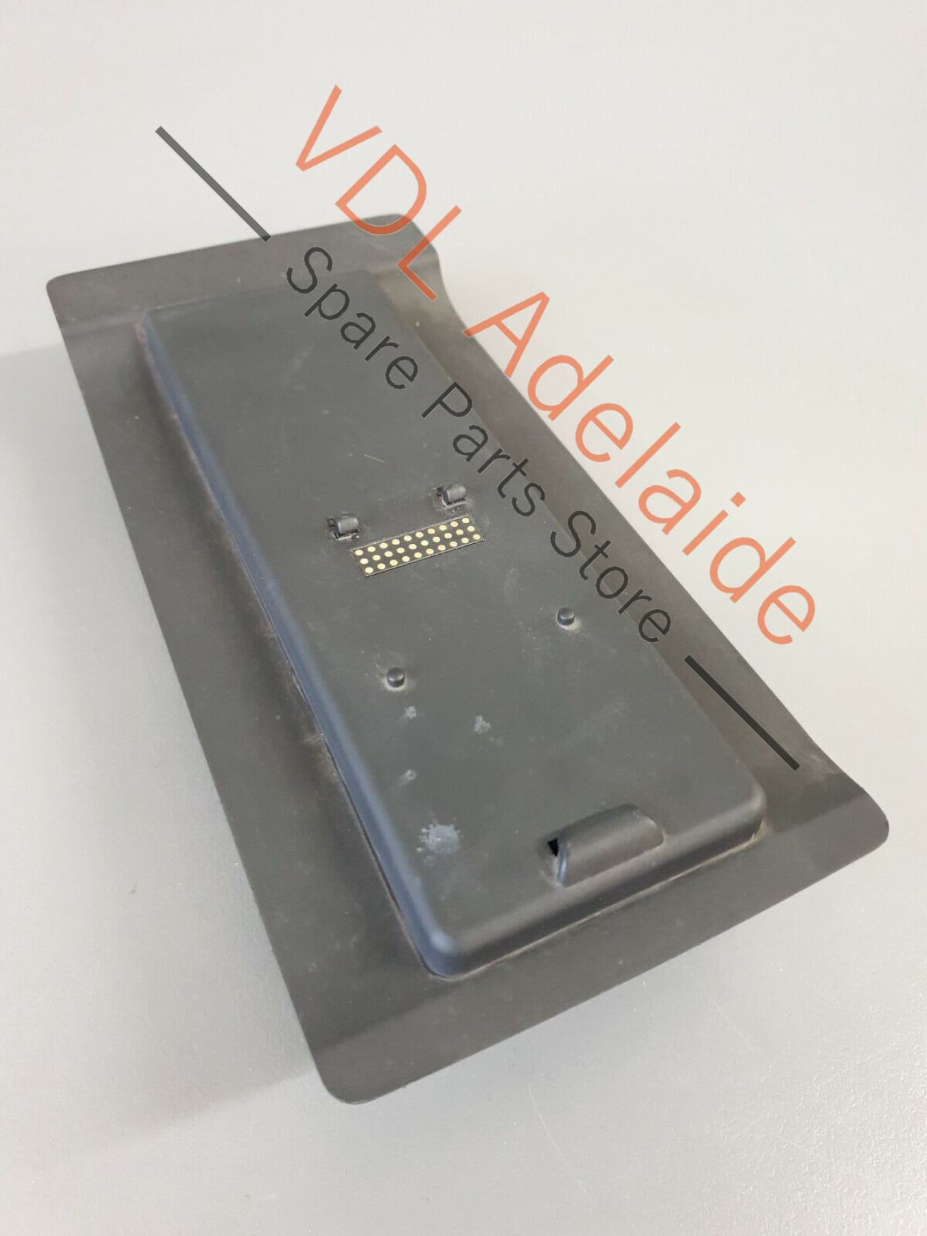 Audi TT RS Mk2 8J Centre Console Phone Dock Charge Unit 8J0863274C VLA2 8J0863274C