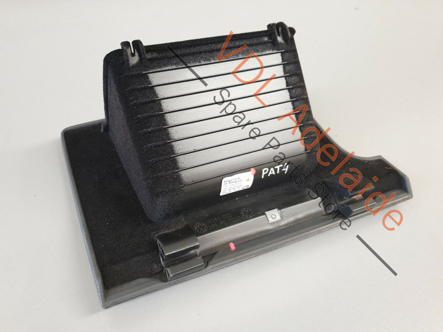 VW Passat R-Line B8 3G Right Dash Coin Storage Compartment 3G2857922C PAT4 3G2857922C