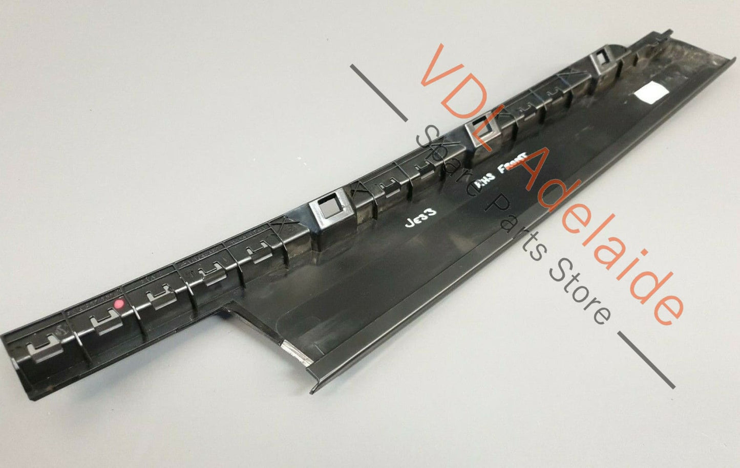 VW Tiguan Mk2 Allspace Front Right Exterior Door B-Pillar Trim 5NA837902C JES3 5NA837902C
